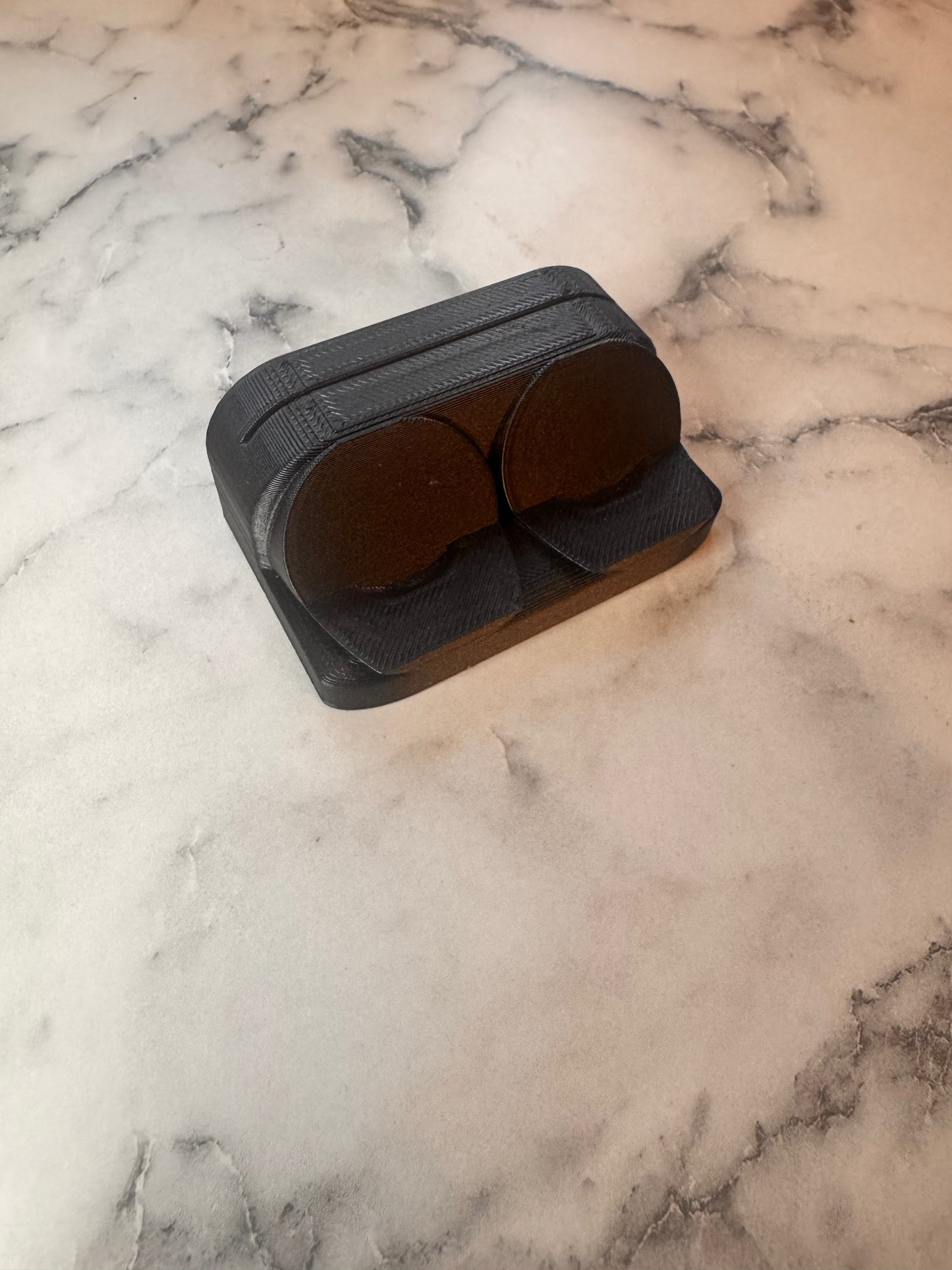 2 coin holder with ID slot (Card sold separately)