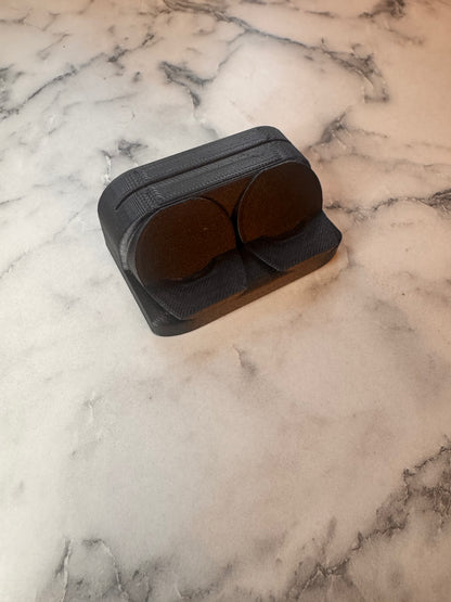 2 coin holder with ID slot (Card sold separately)